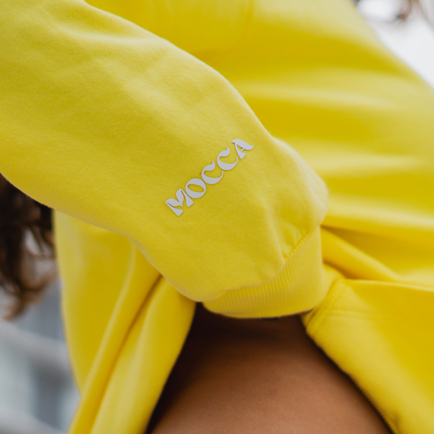 Polera Oversize Amarilla "Golden Sun"