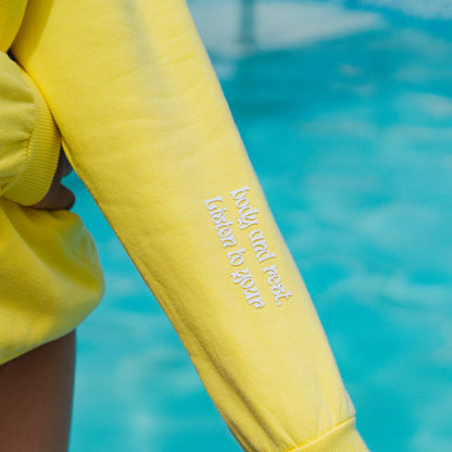 Polera Oversize Amarilla "Golden Sun"